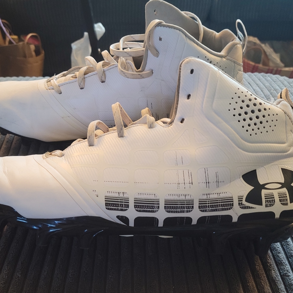 Under Armour Men's Banshee Ripshot MC LaCrosse shoe